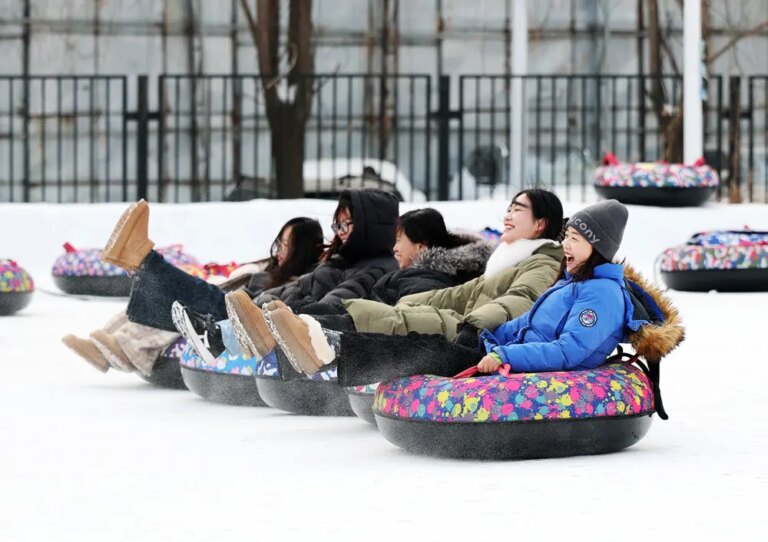 Cina: a Shenyang turismo invernale in crescita tra neve e terme (1)